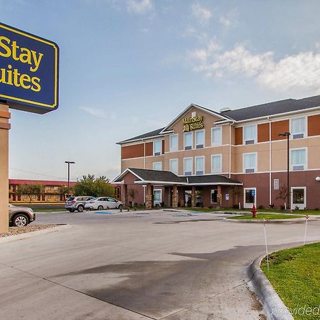 Mainstay Suites Grand Island Bagian luar foto