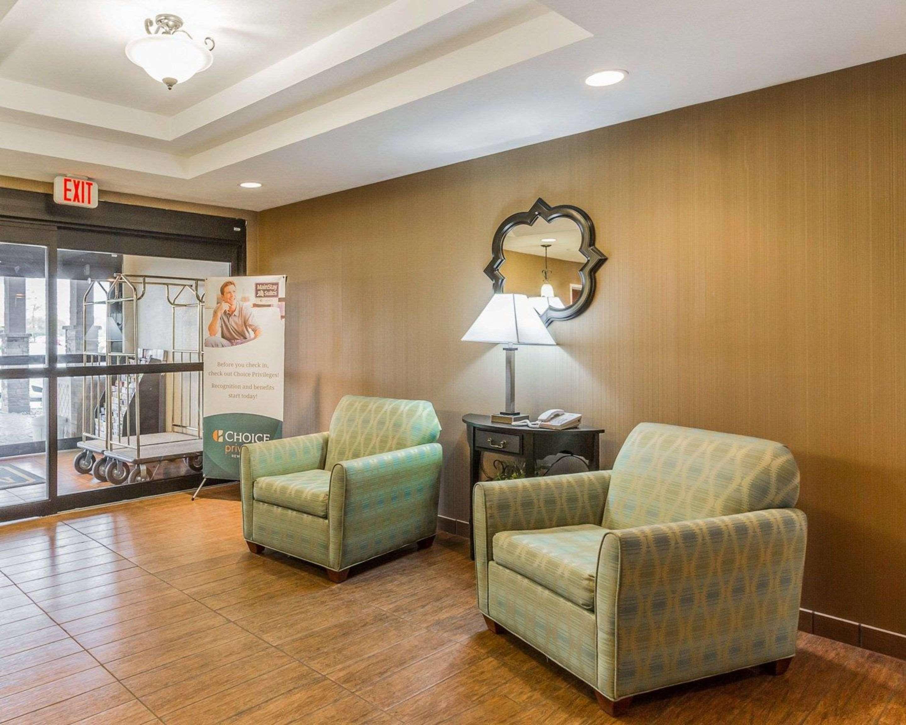 Mainstay Suites Grand Island Bagian luar foto