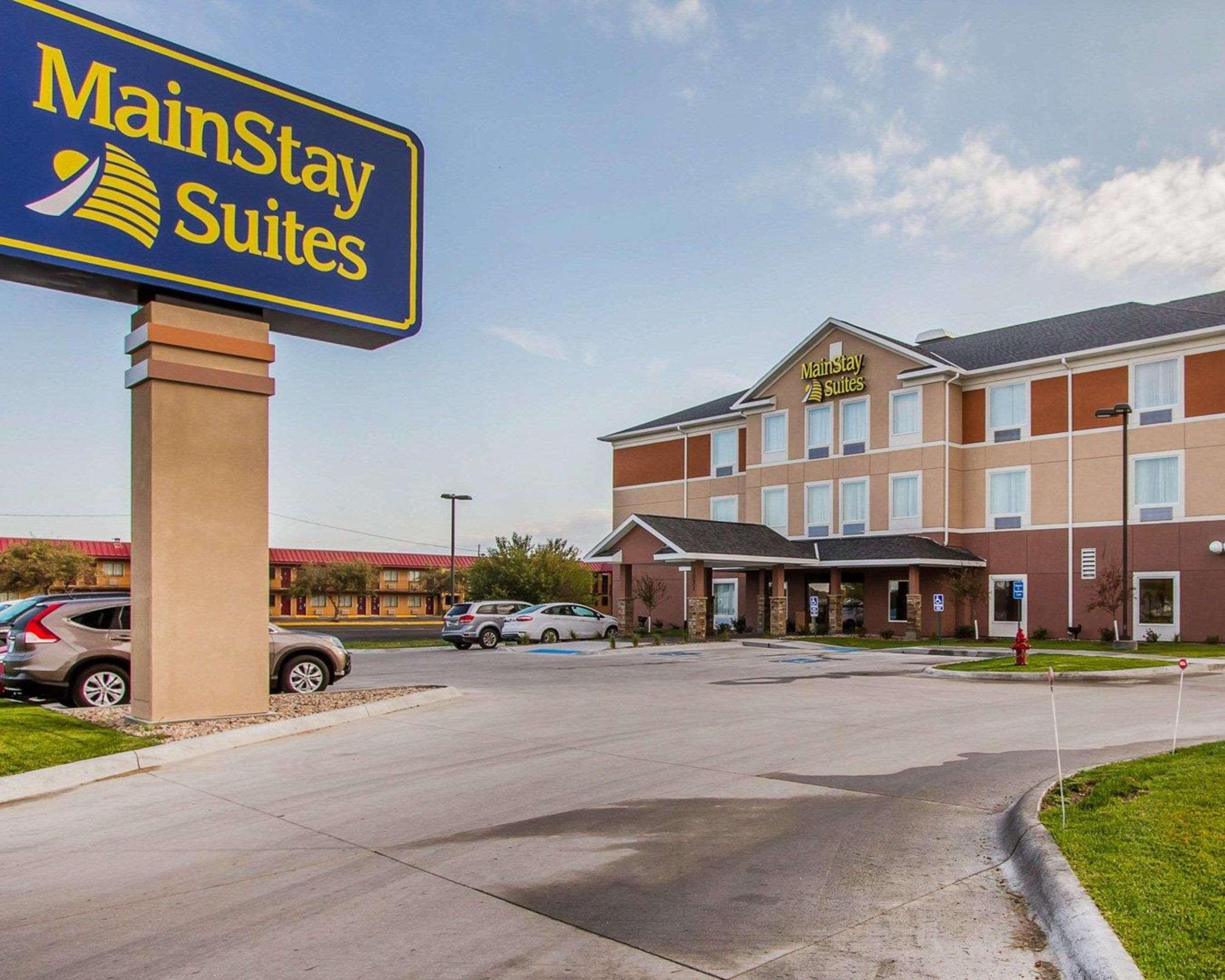Mainstay Suites Grand Island Bagian luar foto