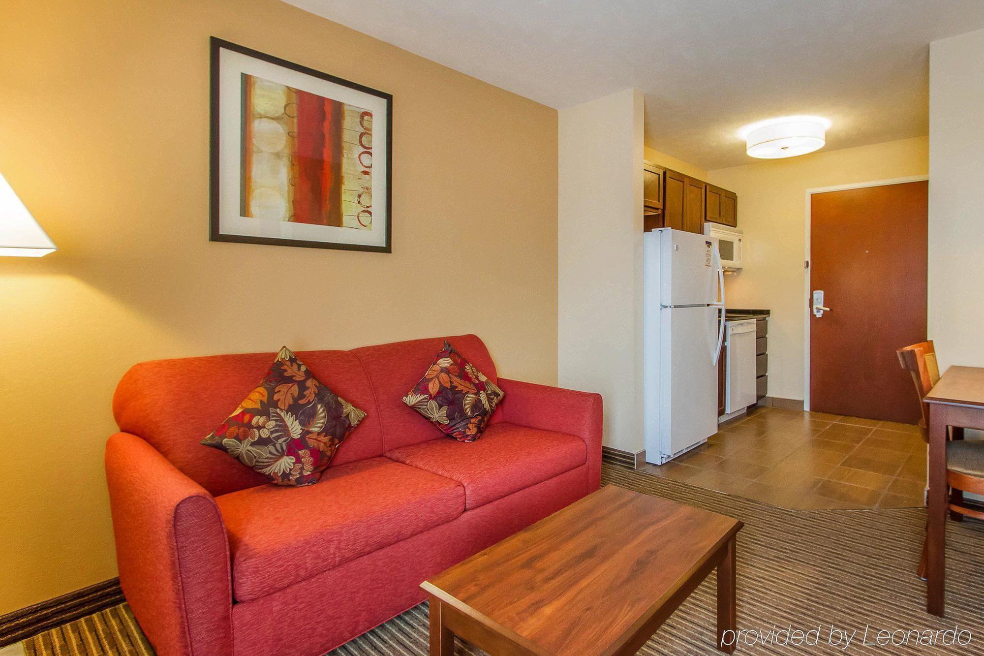 Mainstay Suites Grand Island Bagian luar foto