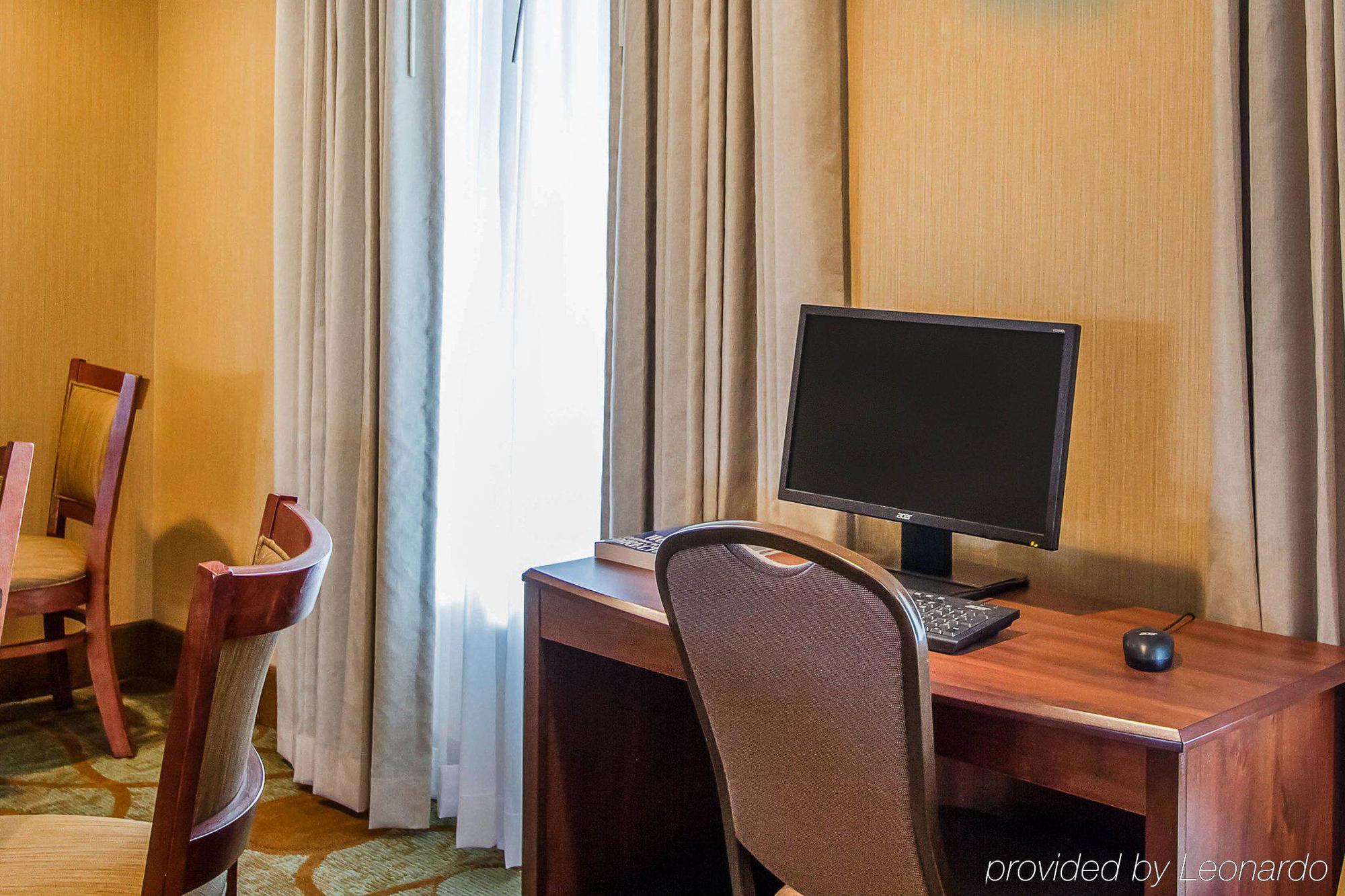 Mainstay Suites Grand Island Bagian luar foto