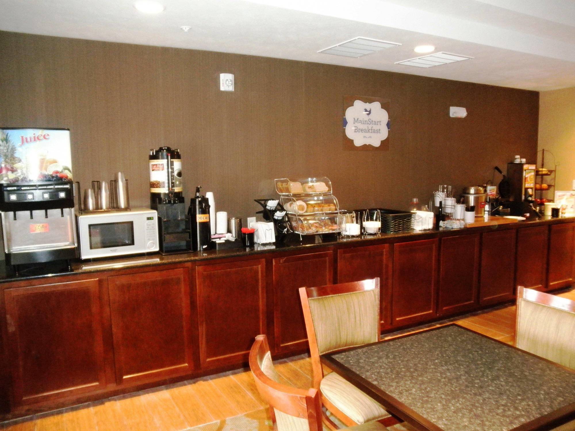 Mainstay Suites Grand Island Bagian luar foto