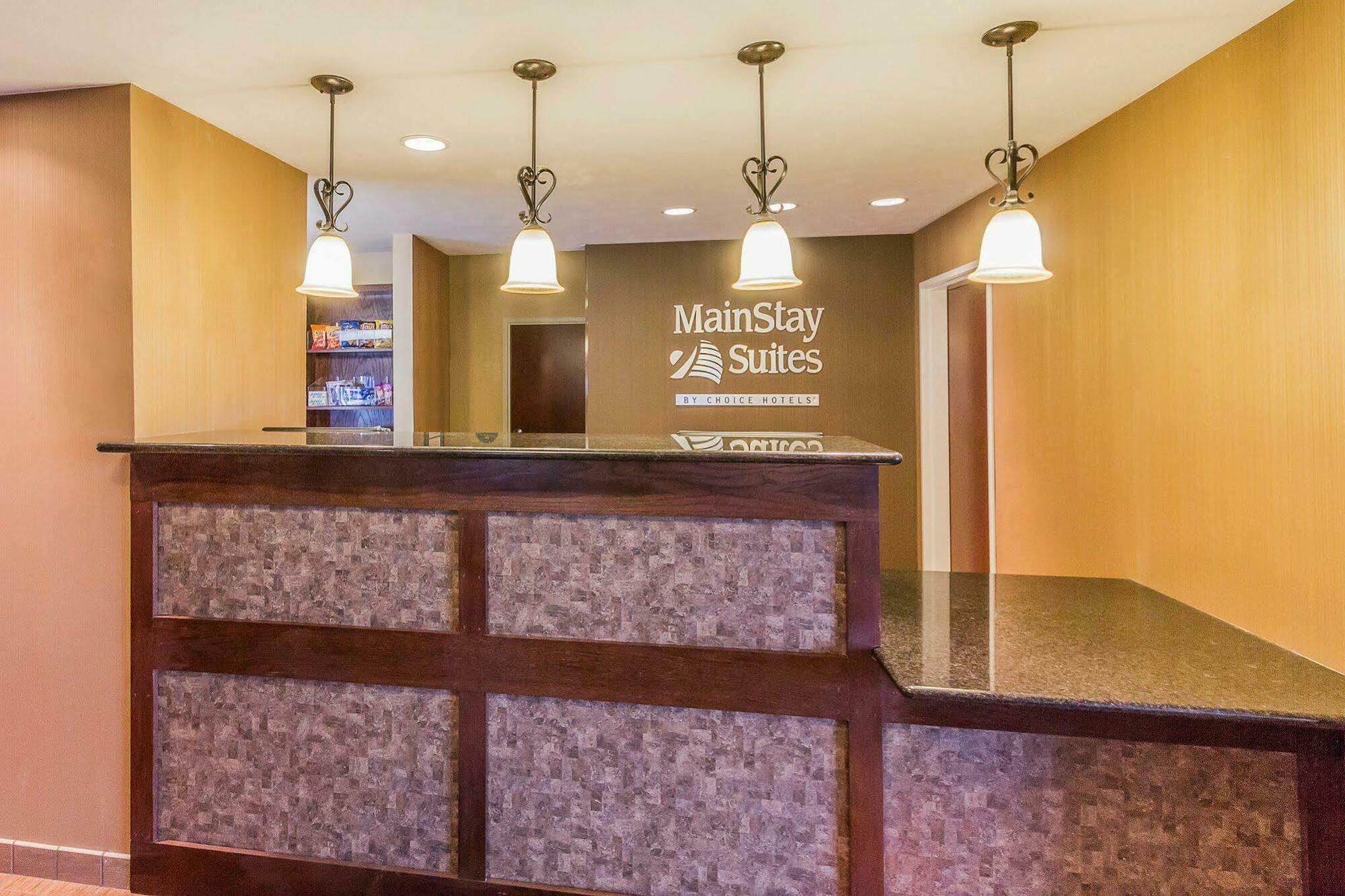 Mainstay Suites Grand Island Bagian luar foto