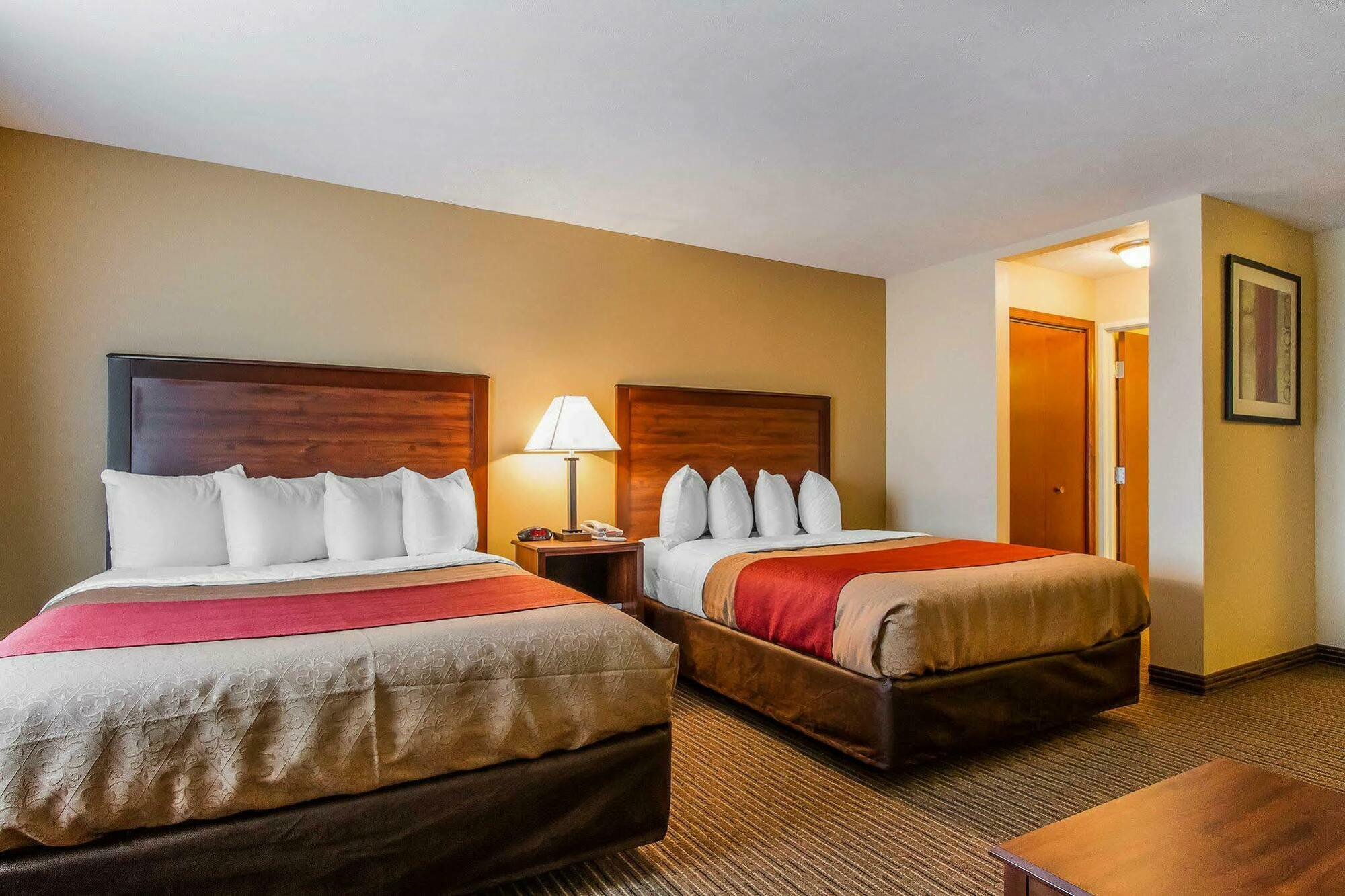 Mainstay Suites Grand Island Bagian luar foto